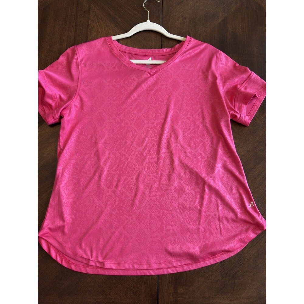 Alive Magnetic Women's L Pink Short Sleeve V-Neck Shirt Activewear